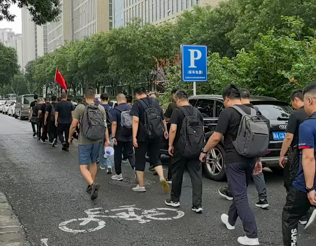 J9官网运动地板2025团队建设纪实